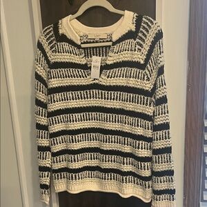 LOFT Cream and Black Textured V-Neck Sweater